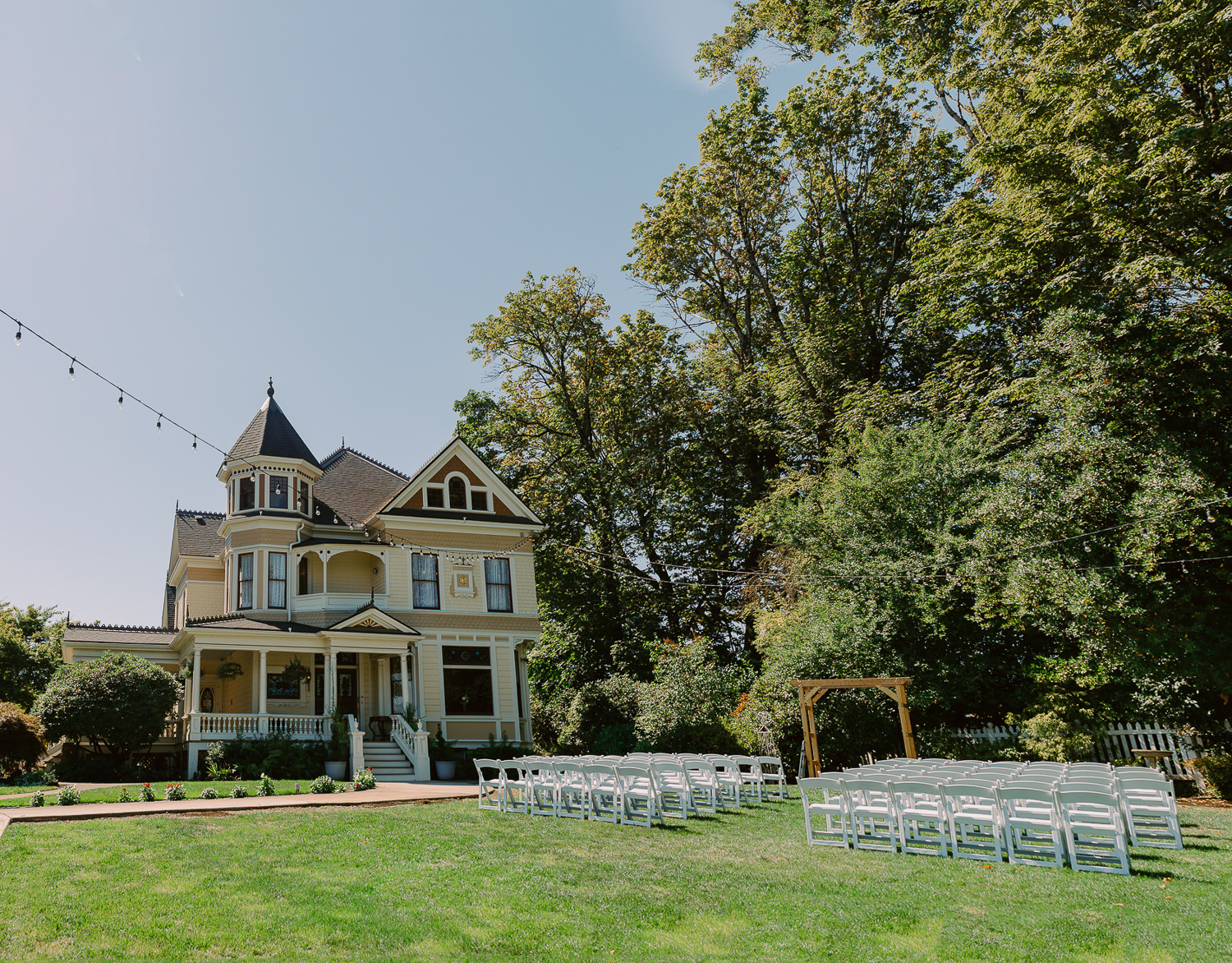 Exterior Photo of Victorian Belle Wedding Venue